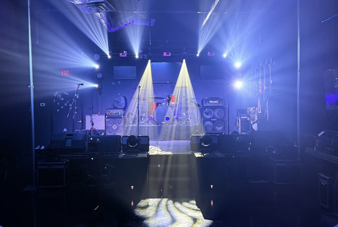 Live Stage